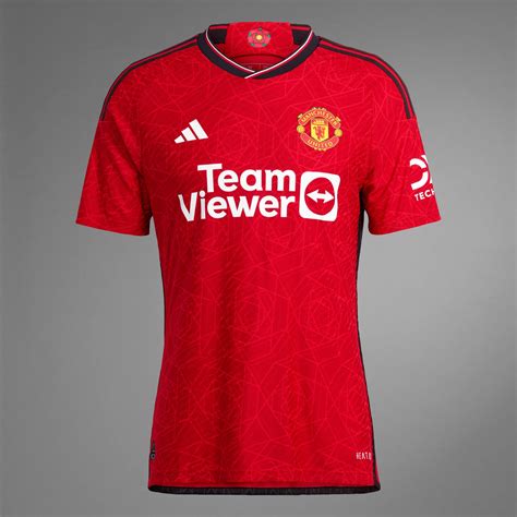 manchester united new adidas kit.